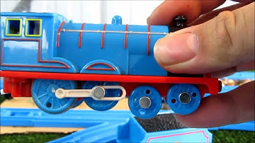 2012 Trackmaster Edward (new design) Unboxing review and first run.