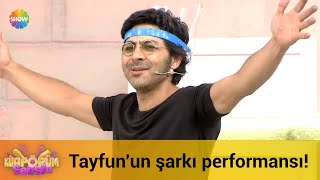 Tayfun'un şarkı performansı! Resimi