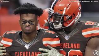 Listen to Jim Donovan call the plays the  game