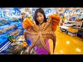 Korean Seafood Breakfast - BIG OCTOPUS + Extreme SQUIRTING Seafood in Seoul, South Korea!