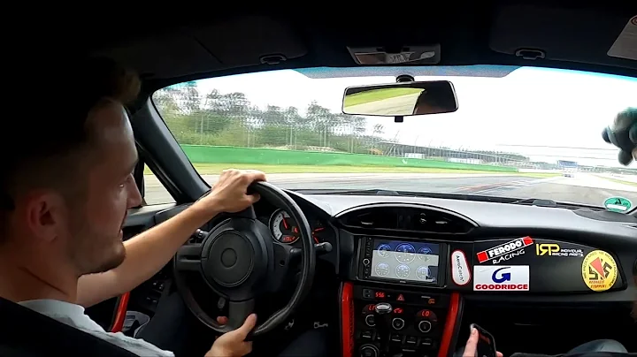 Toyota GT 86 | 2:09 min  Hockenheimring GP | Thoma...