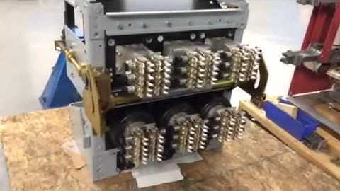 AKR-100 , 4000 amp AKR circuit breaker , GE AKR