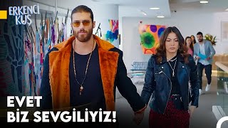 Herkesten Sakladığı Sevgilisiyle El Ele Ortama Giriş - Erkenci Kuş