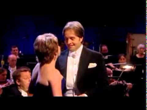 Alfie Boe & Rebecca Evans - O Soave Faniciulla