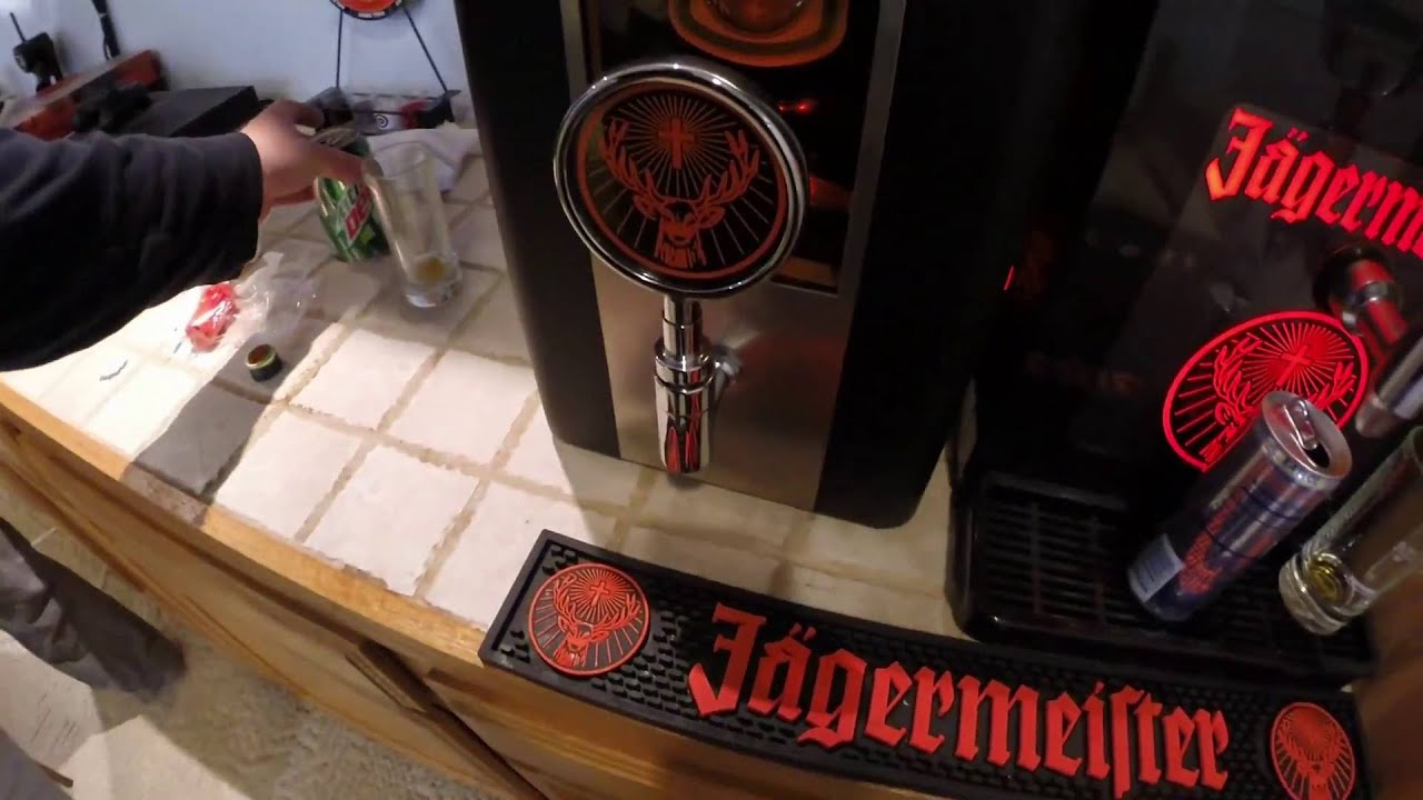 Jagermeister Tap Machine 3 Bottle Shot Chiller- Tested, Lights Do Not Work