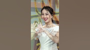 MC Liêu HÀ Trinh gương mặt tiêu biểu của showbizviet