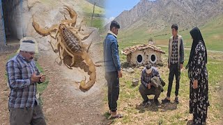 Nomadic Life and Survival in the Sands: Ruhollah's Encounter with a Scorpion🦂🚑