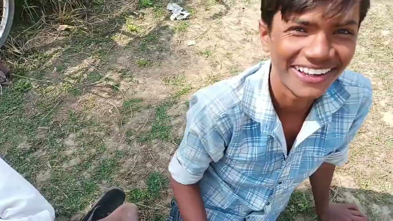 हमारे गांव के लड़कों को अजीब गरीबहमारे गांव के लड़कों को अजीब गरीब नाम🤣🤣💯👍☑️