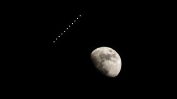 Moon Jupiter Conjunction Time-Lapse