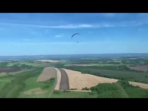 Video: Godfrey, Esimene Malaisia paraglider-piloot - Matador Network