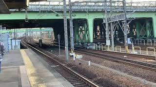 EF210 101号機1054レ金山3番線通過。