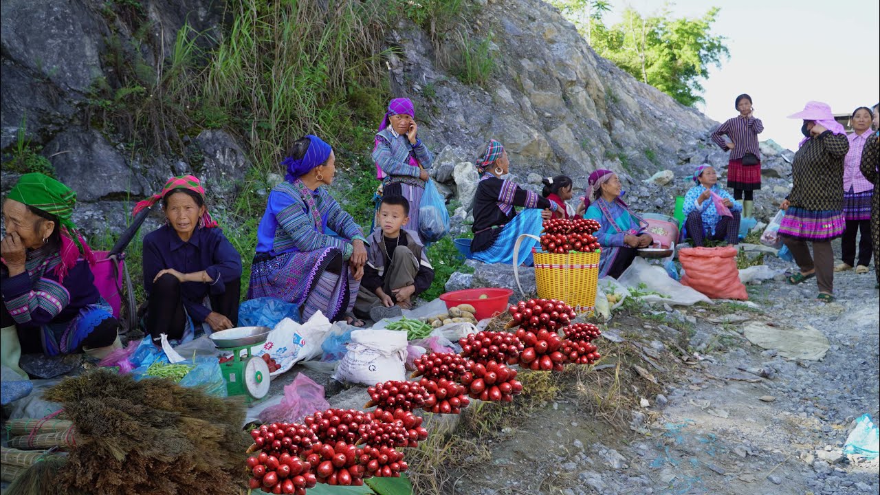 Chợ phiên Tây Bắc cuối năm nơi hội tụ những sản vật tinh túy nhất của núi rừng