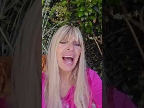 Video Alessandra Mussolini risponde ad Antonella Elia dopo la diretta con Adriana Volpe