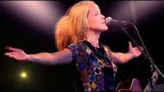 Video thumbnail of "TINA DICO  Glow"