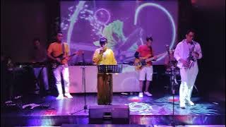 Dolphin In Town - Kingo Hamada Live Perform