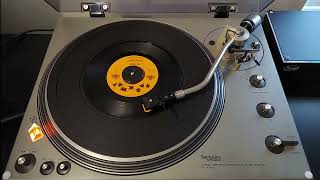 The Twist - Chubby Checker [Parkway, 1960] [MONO] 45 RPM Vinyl rip