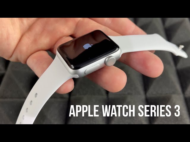 Apple Watch Series 3 GPS, 38mm Silver Aluminium Case with White