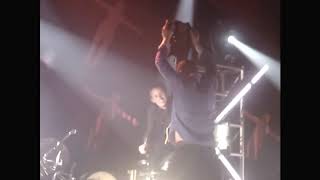 Muse - @Austin Music Hall destroying the set (Half Step Down Audio) 5/7/05