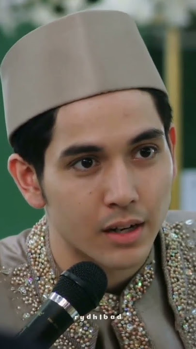 CUPLIKAN KINNAN NIKAH SAMA ALIZA ( SANTRI PILIHAN BUNDA ).