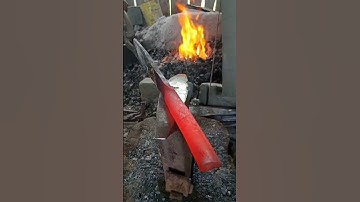 making a handle for billhook ❤️🎉 #blacksmith #shorts #viral