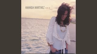 Video thumbnail of "Amanda Martinez - Volar"