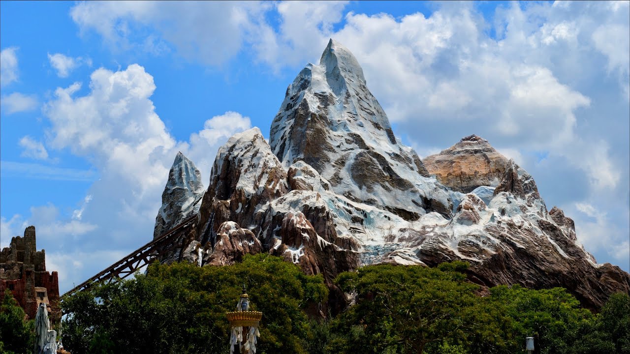 Disney's Animal Kingdom Full Tour in 5K - AMAZING QUALITY! Walt Disney