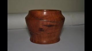 1Woodturning - Bowl Type Thingo