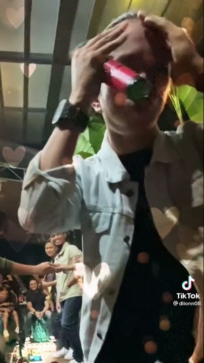 Nabila suaka tangan nya dicium saat disawer, tri suaka liatin aja dulu 😂