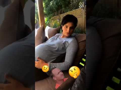 Video: De Dochter Van Aislinn Derbez En Mauricio Ochmann Werd Geboren