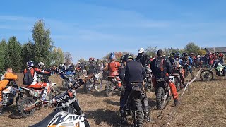 Мото-Гонки,Прохождение Препятствий, Прыжки С Трамплина, Падение.