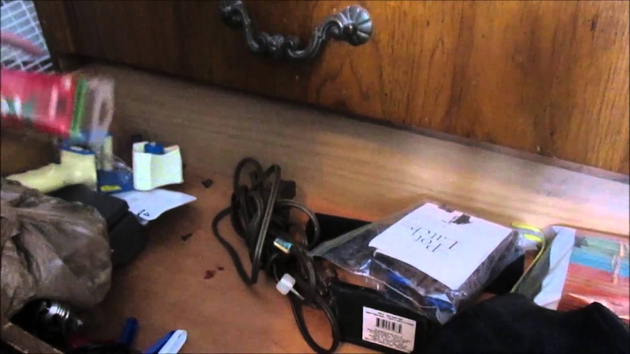 What's In My Junk Drawer! - YouTube