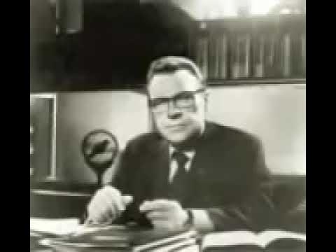 (LISTEN TO THIS EVERY DAY) Earl Nightingale - The Strangest Secret (FULL) - Patrick Tugwell