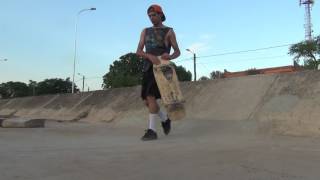 Skateboarding: Ollie with Totti Thiago