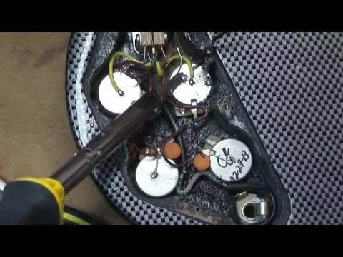 Back In Black Gibson SG Standard 61 RI Body Repaint Part 1 Tear Down