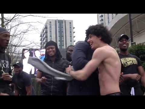 funny-london-boys-fight-prank