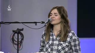 Lauren Alexandria & Misty Edwards Worship IHOP - Oceans (Where Feet May Fail)