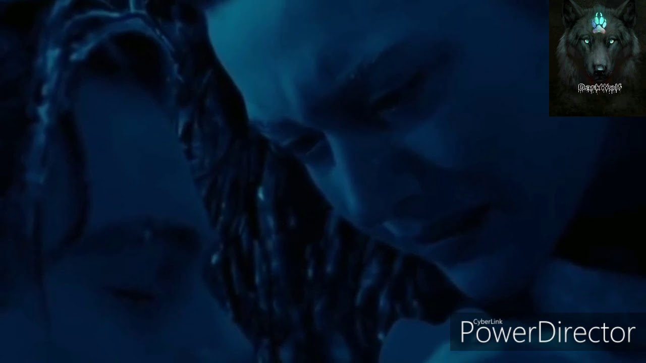 Sad fandom VF // Hold on.