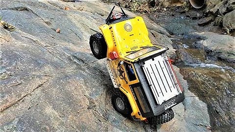 RC카 MST CFX Jeep Rubicon Valley Rock Climbing