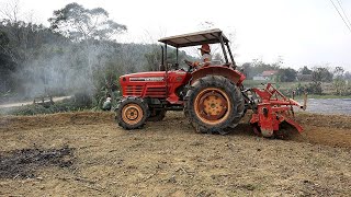 Drive Large Capacity Agricultural Tillage Machines - Gardening and Growing Peanuts