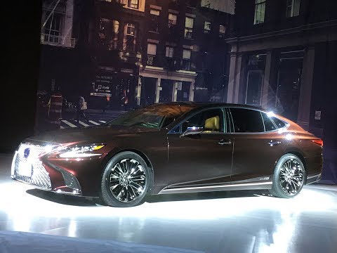 レクサスLSチーフデザイナーにズバッとインタビュー！　その2 　LEXUS LS Chief designer  interview