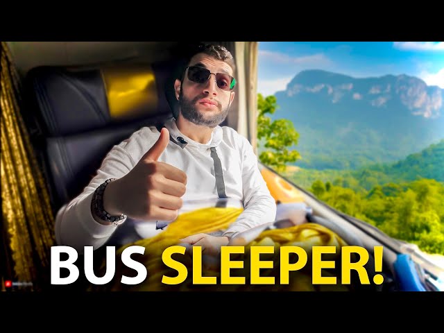 Trying Indonesia Sleeper Bus!🇮🇩 - Jakarta Solo With Semeru Trans Suite Class! class=