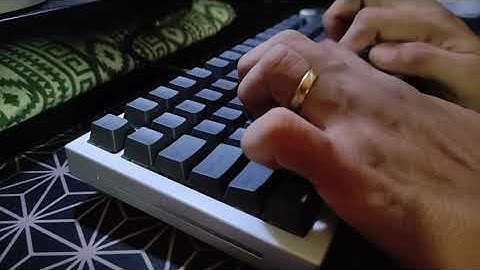 Glorious GMMK Pro + PE foam + Panda Switches