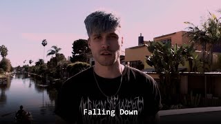 Смотреть клип John Wolfhooker - Falling Down