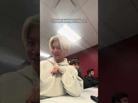 مقلب الغناء الشرير ذهب خطأ