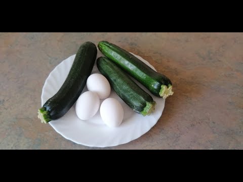 Viele werfen der Zucchini vor, nach nichts zu schmecken. Doch damit wird ihr Unrecht getan. Denn man. 