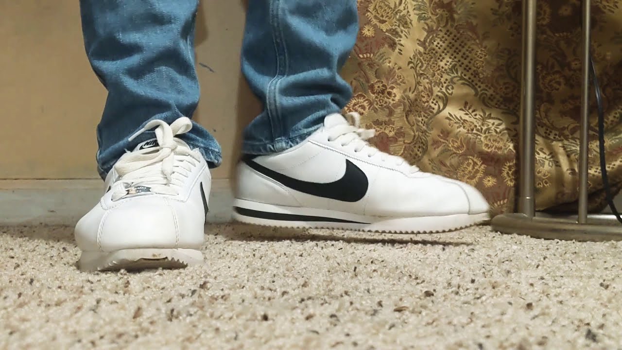 nike cortez on feet men