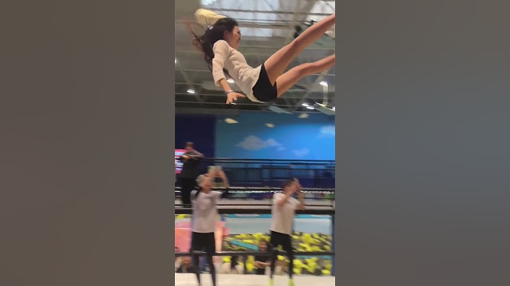 What you are playing is the heartbeat trampoline flying man. Do you dare to challenge the intern