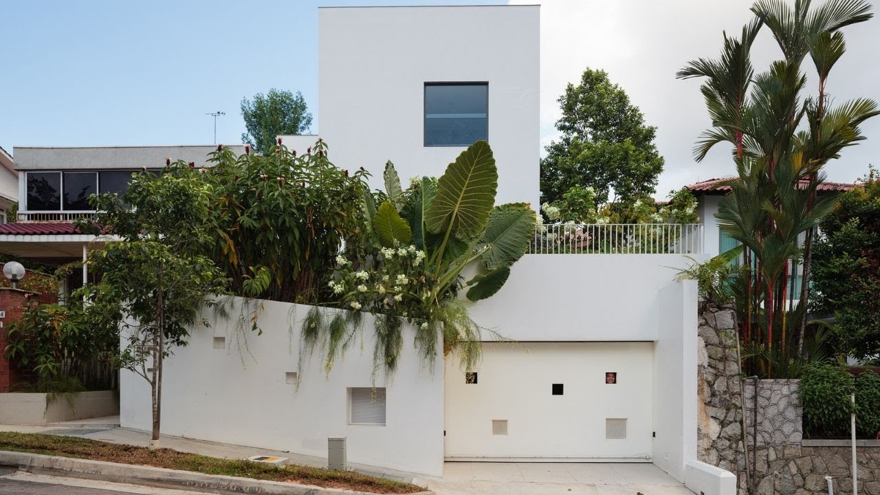 Inside A Beautiful Imaginative Home With A 20-Metre Rooftop Pool