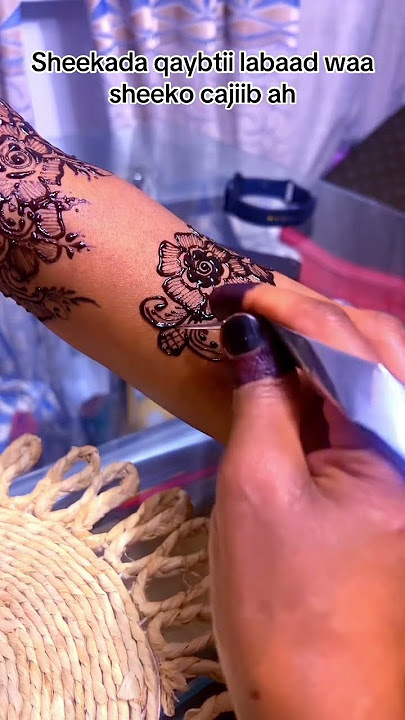 Wow masha Allah waa beautiful henna