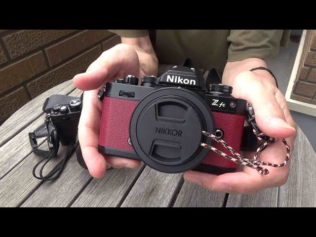 Nikon Zfc ブラック クリムゾンレッド - デジタル一眼